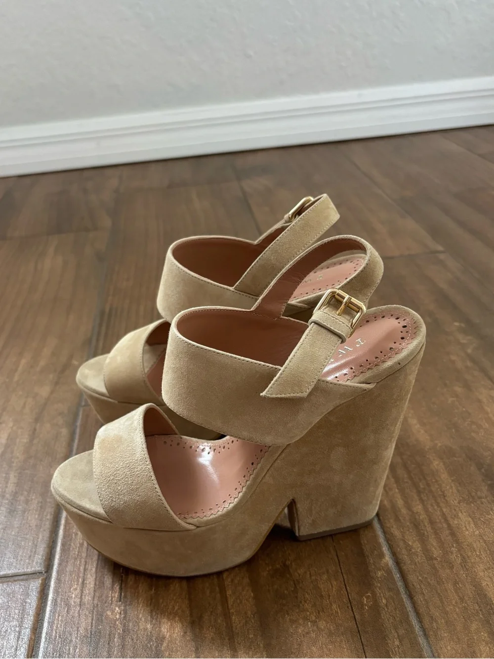Twin-Set Beige Suede Platform Sandals
